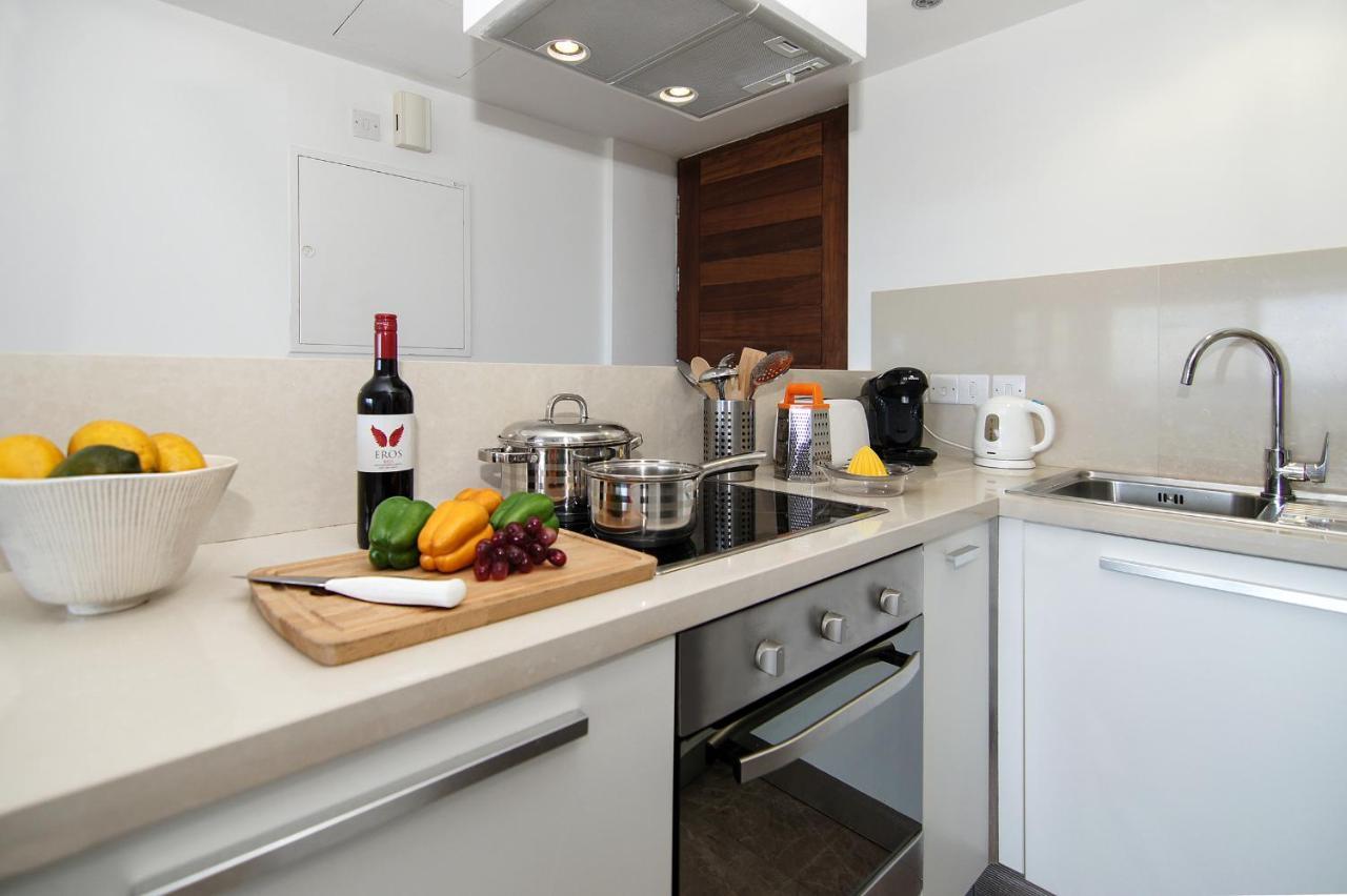 Apartment Josephine - Beachfront Protaras Luaran gambar