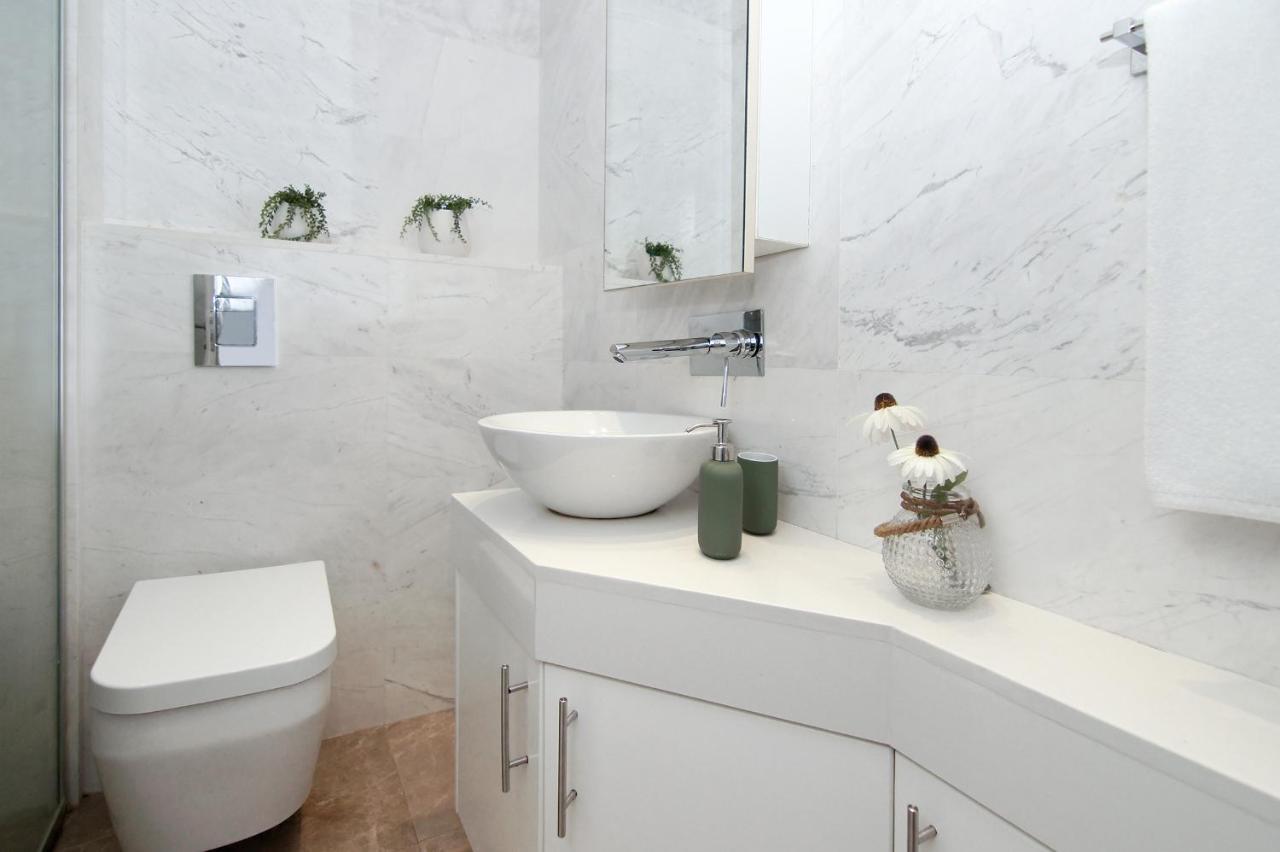 Apartment Josephine - Beachfront Protaras Luaran gambar