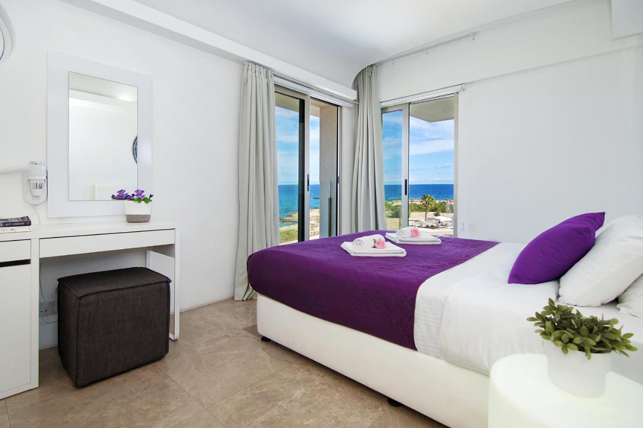 Apartment Josephine - Beachfront Protaras Luaran gambar